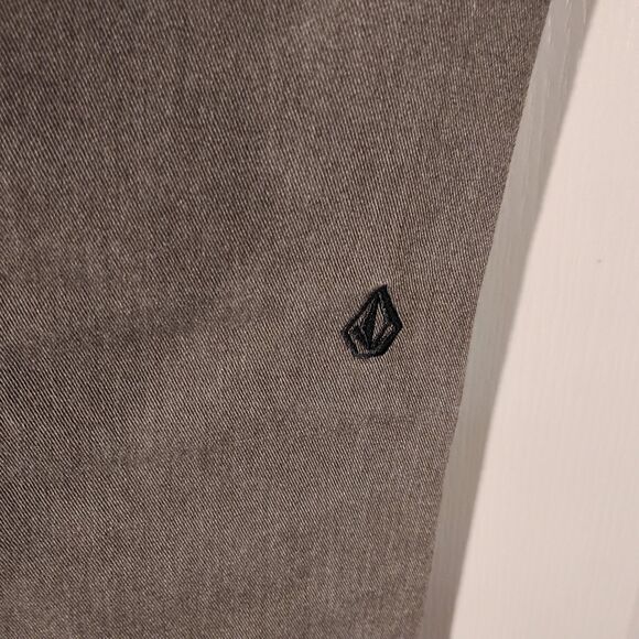 Volcom pants mens 36x32 brown straight leg chino twill skate surf flat front - Picture 3 of 13